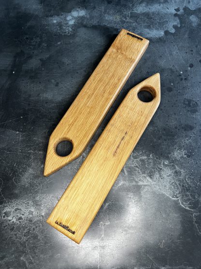 Planche à saucisson bout triangulaire